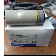 CAPACITIVE PROXIMITY SWITCH SENSOR OMRON E2K-C25ME1 ORIGINAL