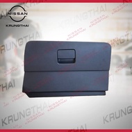 ฝาเก๊ะเก็บของ NISSAN KICKS 68510-5RY0A LID-GLOVE BOX