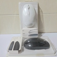 Pout HANDS4 無線充電滑鼠 黑色 香港行貨 | 支援QI充電 | 小巧輕便 - 黑色 白色