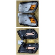 212-1561-u Cornerlamp Great Corolla Standard AE101