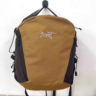 🩷全新 ARC'TERYX 始祖鳥 26L防潑水尼龍雙肩背包 筆電包 通勤旅遊戶外登山男女通用