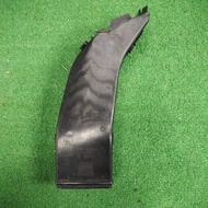 BMW E39 5 SERIES FRONT BUMPER AIR DUCT