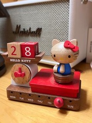 Hello Kitty 木製音樂盒+萬年曆