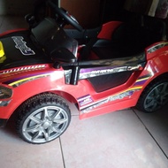 mobil aki anak bekas