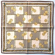 復古 Fendi 絲巾 奢華緹花金幣鏈飾 19.5 x 19.5 英吋