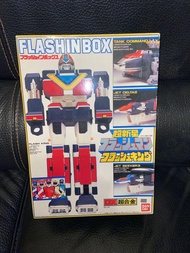 中古賣現版，超新星戰隊，閃光王，欠一飛彈只有5粒