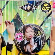 TRE24 展會限定 日本女明星 うんぱい UNPAI 兔女郎造型 襟章