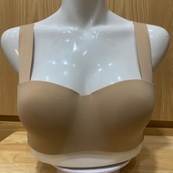 Thailand 864 cup B-cup non-visible underwire bra with breast lift for wearing ao dai and body dress 