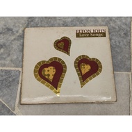 CD Elton John: Love Songs| ** Used**