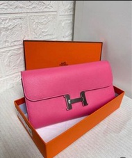 Hermes Constance to go