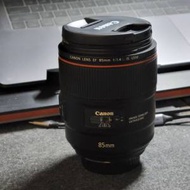 Canon EF 85mm f1.4 L USM