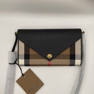 Burberry 經典格紋WOC包 信封包