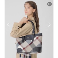 BLUE LABEL CRESTBRIDGE tote bag 55185654