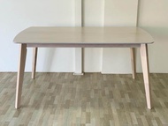 GF [150CM] SCANDINAVIAN DINING TABLE / meja makan