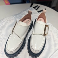 Roger vivier金屬扣樂福鞋 休閒鞋