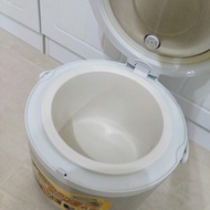 陶瓷電飯煲 Rice cooker