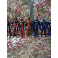 Bandai Model Ultraman Soft Rubber Gaia Aguru vv Supreme Gaia Ultraman cm Series