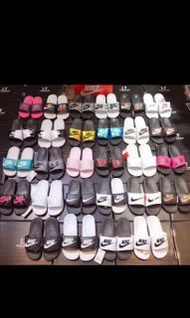 Nike拖鞋
