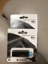 Kingston DataTraveler Exodia 64GB USB 3.2 手指
