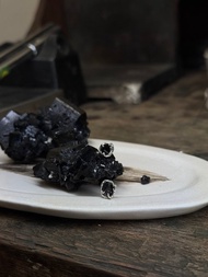 純銀耳環 / 納米比亞黑碧璽原礦/深沙