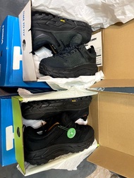 Hoka one one tor ultra low black