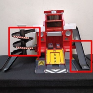 ARES Preloved Takara Tomy Tomica Transform Fire Station Spare Parts