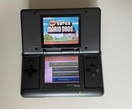 NDS 遊戲機(全新外殼)+R4+2GB記憶卡+USB充電線