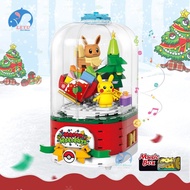 ของขวัญคริสต์มาส Pokémon Pikachu มินิรูปคริสต์มาสกล่องดนตรีเด็กอาคารบล็อก DIY Pikachu Eevee อะนิเมะต