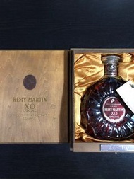 REMY MARTIN XO SPECIAL Cognac Wood Box Gift Set 人頭馬特優香檳干邑