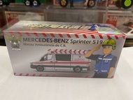 Tiny 微影 客製 澳門 消防局 救護車 男版Mercedes Benz Sprinter 519  100% 未開封  罕有
