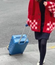 rimowa essential hand carry cabin size 21"