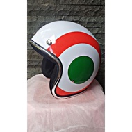 Vespa piagio helmet