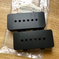 Fender Jazzmaster matt black pickup cover set