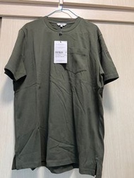 Aigle 軍綠色T shirt（L)size