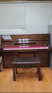 YAMAHA C108 鋼琴