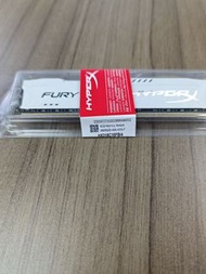 HX318C10FB/4 Kingston HyperX FURY 
White Series 4GB DDR3-14900 CL10 240-Pin DIMM Memory Module
