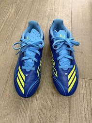 Adidas F50 Messi 兒童足球鞋