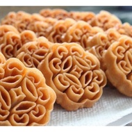 【FAST ITEM ♨️】KUIH LOYANG ROSE ... RANGUP - RANGUP by CIK TIPAH - 35/pcs