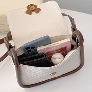 {NEW} Sling Bag Latest FashionWanita - 9988