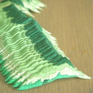 綠山 刺繡別針 / 貼布