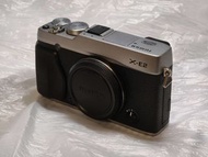 FUJIFILM X-E2 銀色連手柄