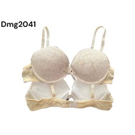 J Dmg2041 branded bra foam underwire bra Rijeck stain size 38A