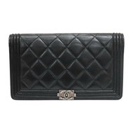 黑色 菱格紋 羊皮 Boy 兩折長夾【CHANEL 香奈兒】