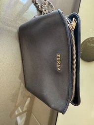 Furla 黑色鏈條斜背包