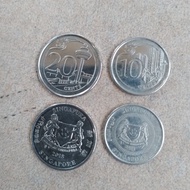 uang koin 10 dan 20 sen singapura 