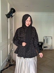 Breezy dress & Breezy top Polkadot collection เดรสทรงพริ้ว ดีเทลจีบเอวแขนรูดสม็อค ซิปหลัง กระเป๋าข้า