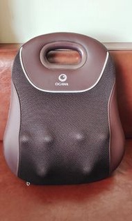 Ogawa 充電式無線溫熱爽背枕 腰背按摩器 (深啡色)