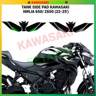 TANK SIDE PAD NINJA 650/ Z650 (2022-2025)- GREY / GREEN