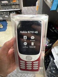Nokia 8210 4G