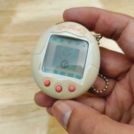 【電子雞】 七成新 Tamagotchi Plus V2 日二 日2 白色 2004年版